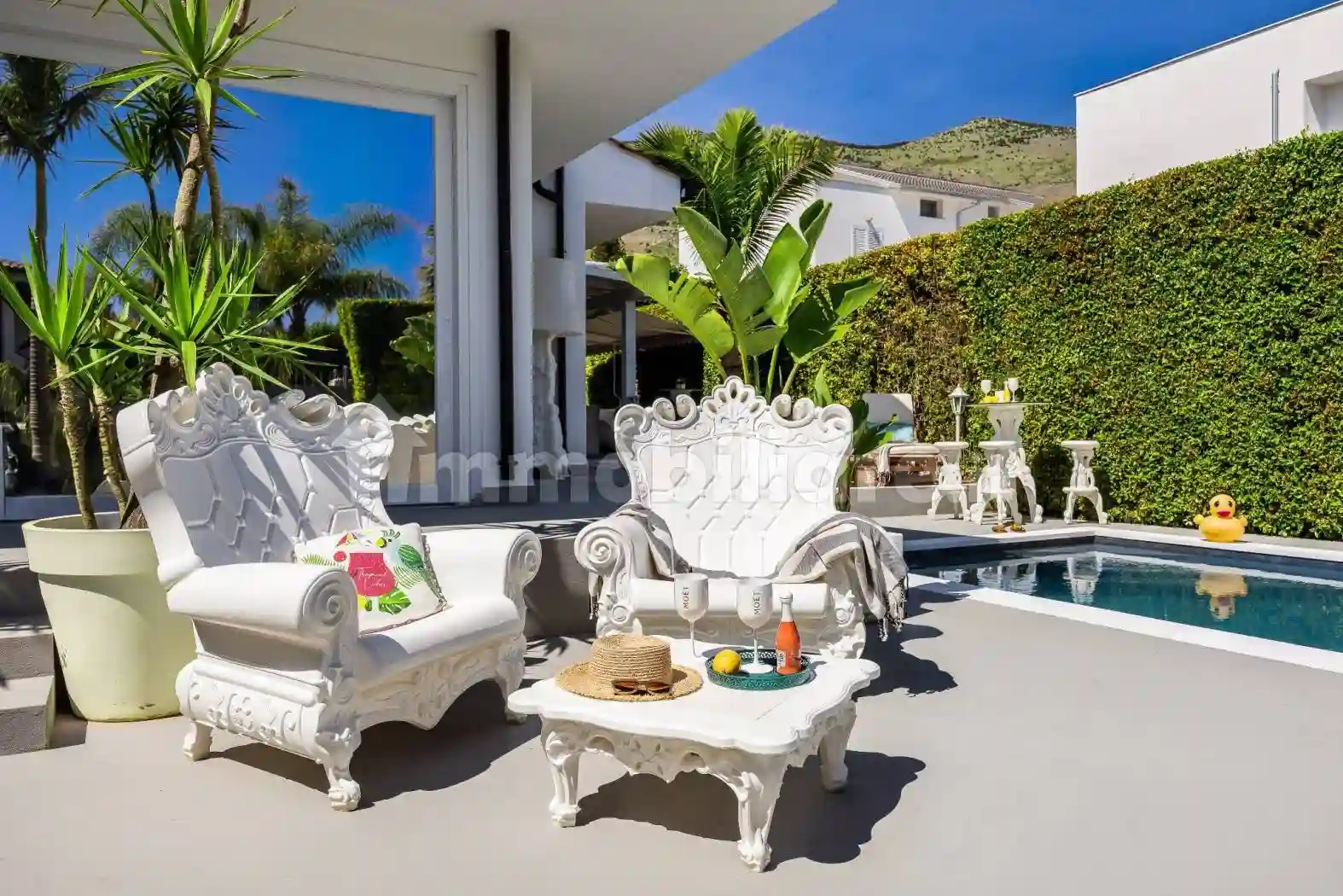 Villa - foto 2