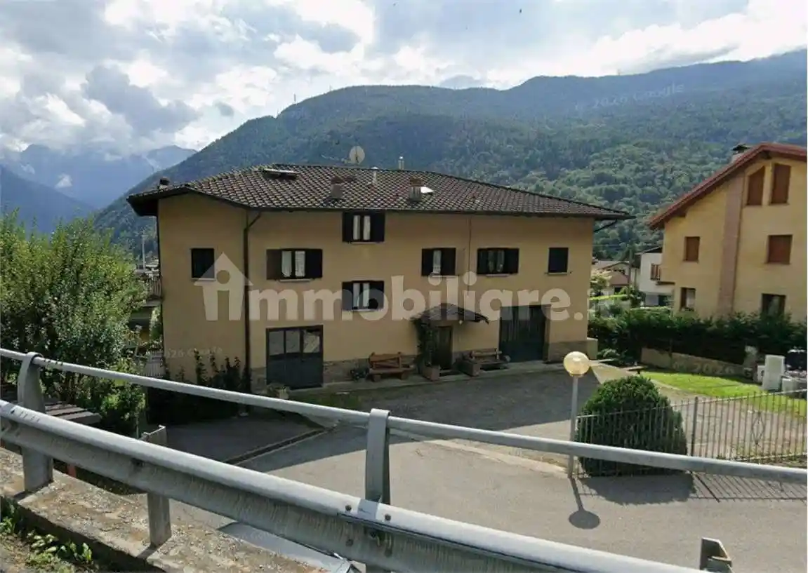 Villa in vendita a Edolo