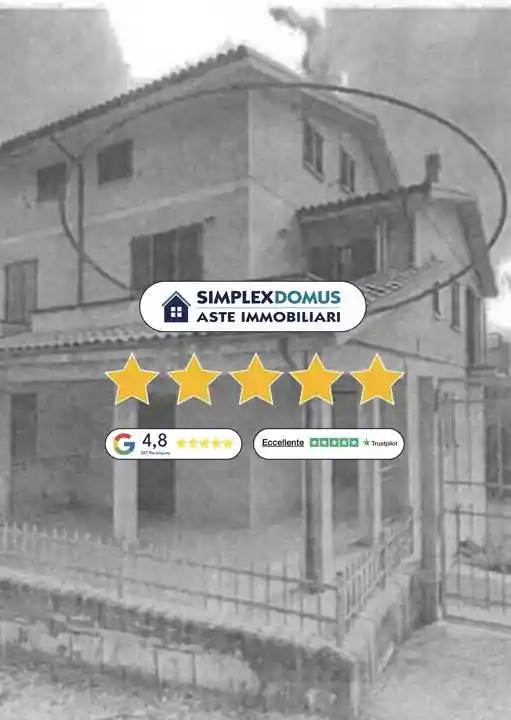 Appartamento in vendita a Cessapalombo