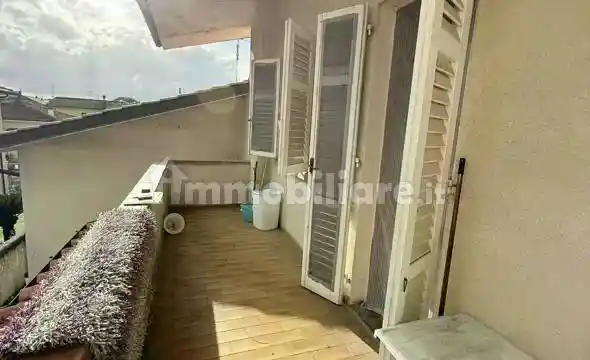 Appartamento in vendita a Viareggio