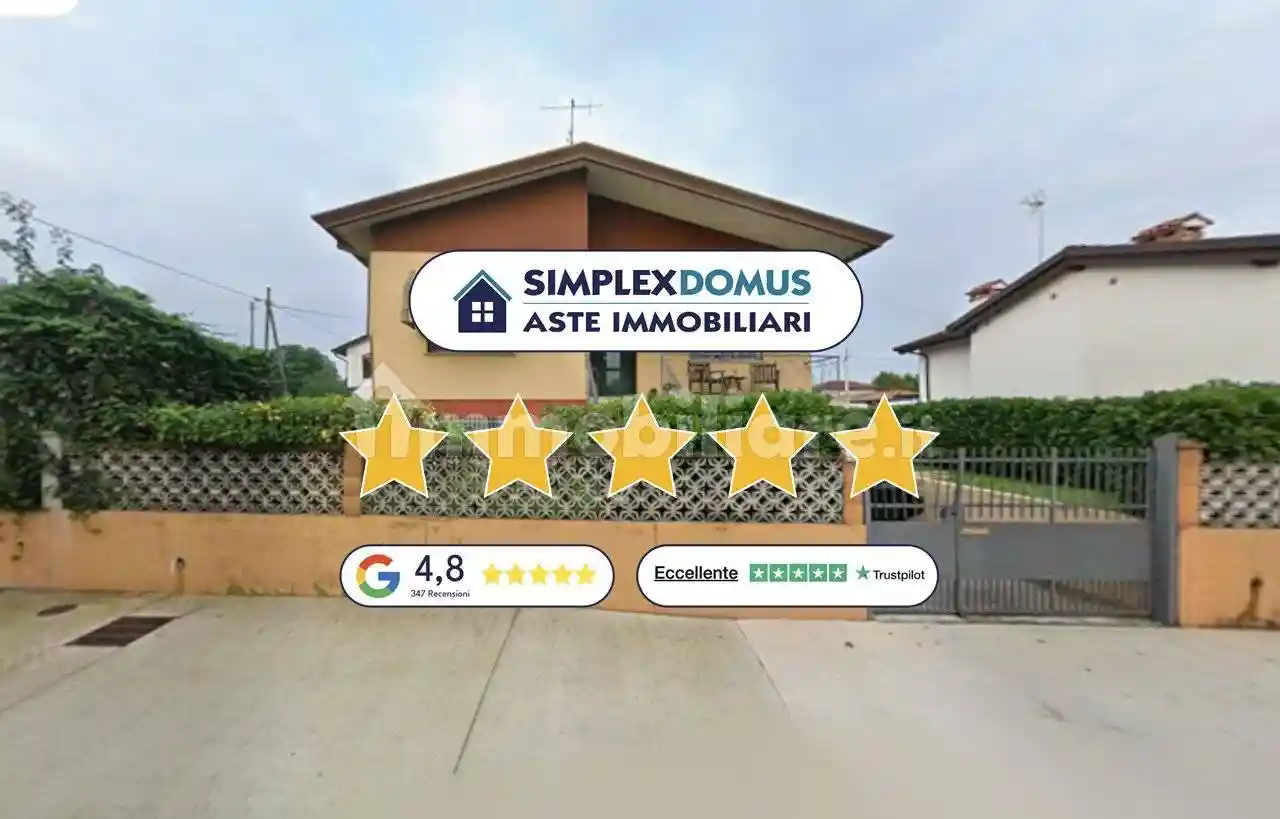 Villa in vendita a Pordenone