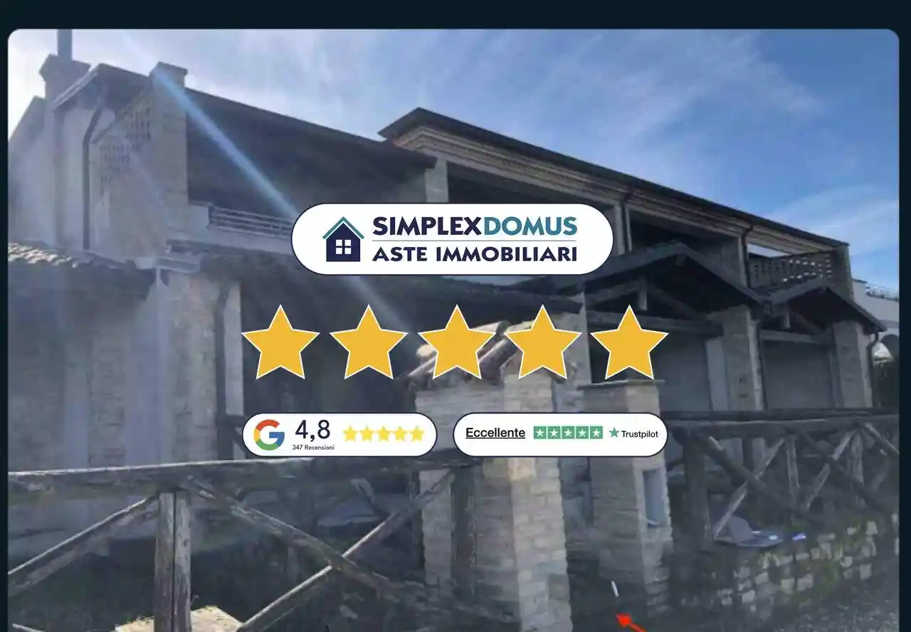 Villa in vendita a Gazzola