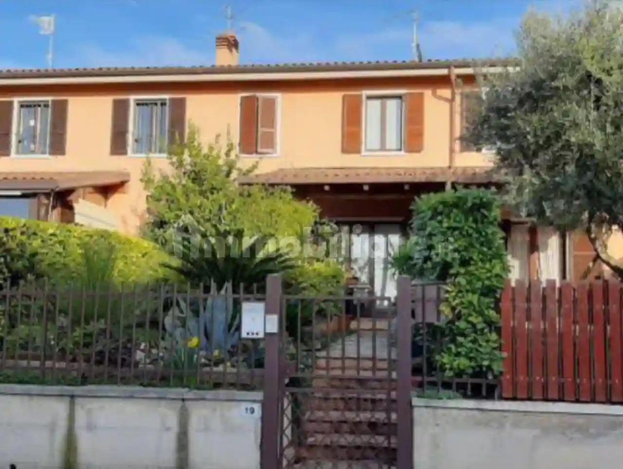 Villa - foto 2