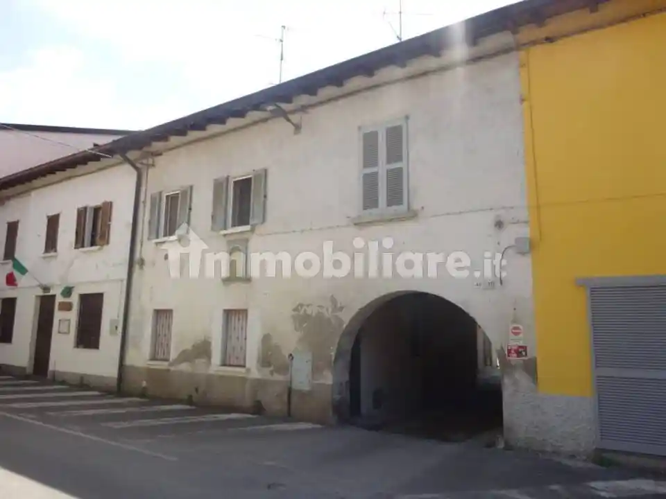 Appartamento in vendita a Cornate d'Adda