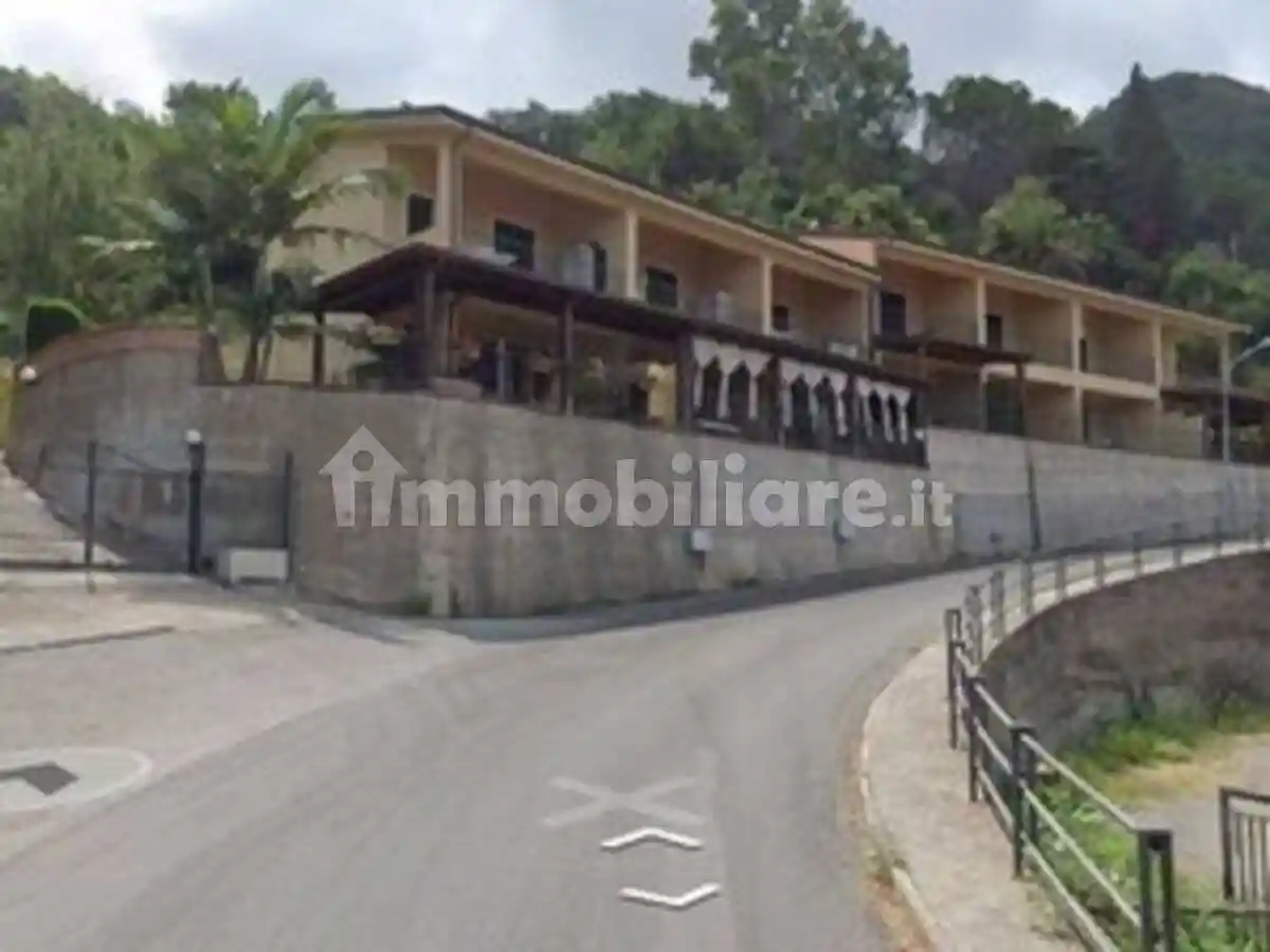 Villetta a schiera in vendita a Piraino