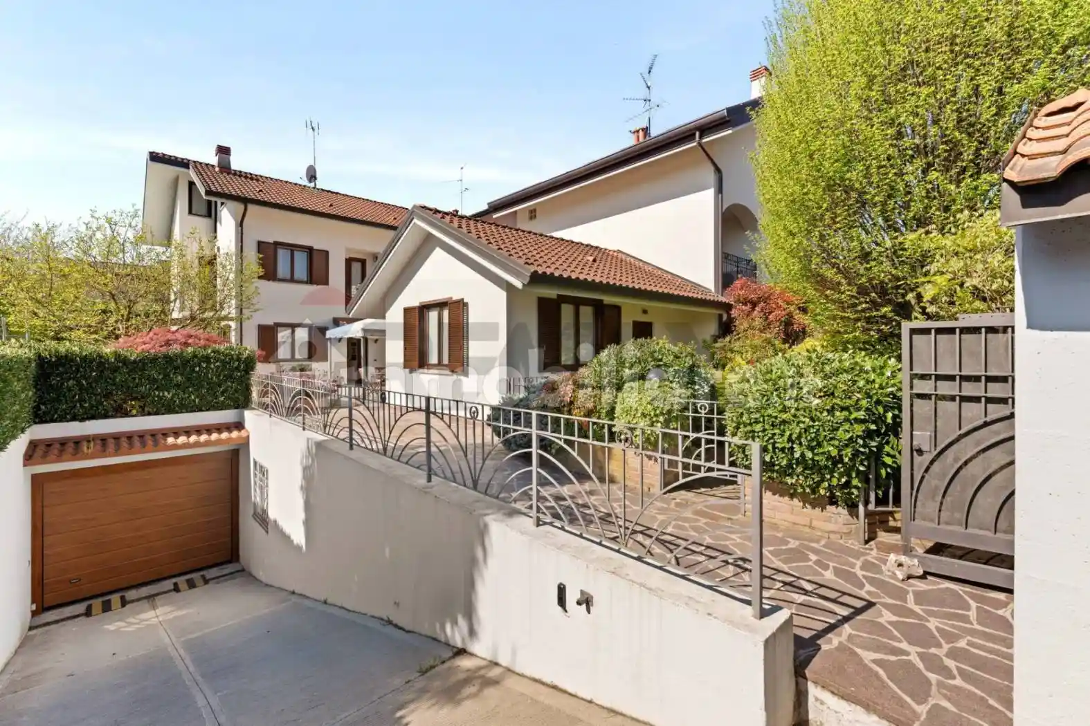 Villa in vendita a Camparada