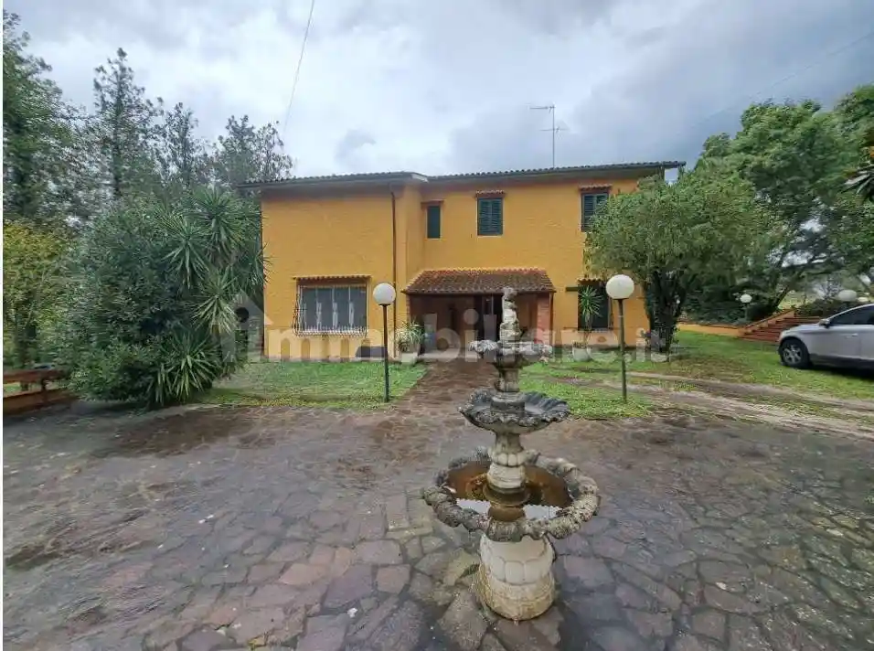 Appartamento in vendita a Fauglia