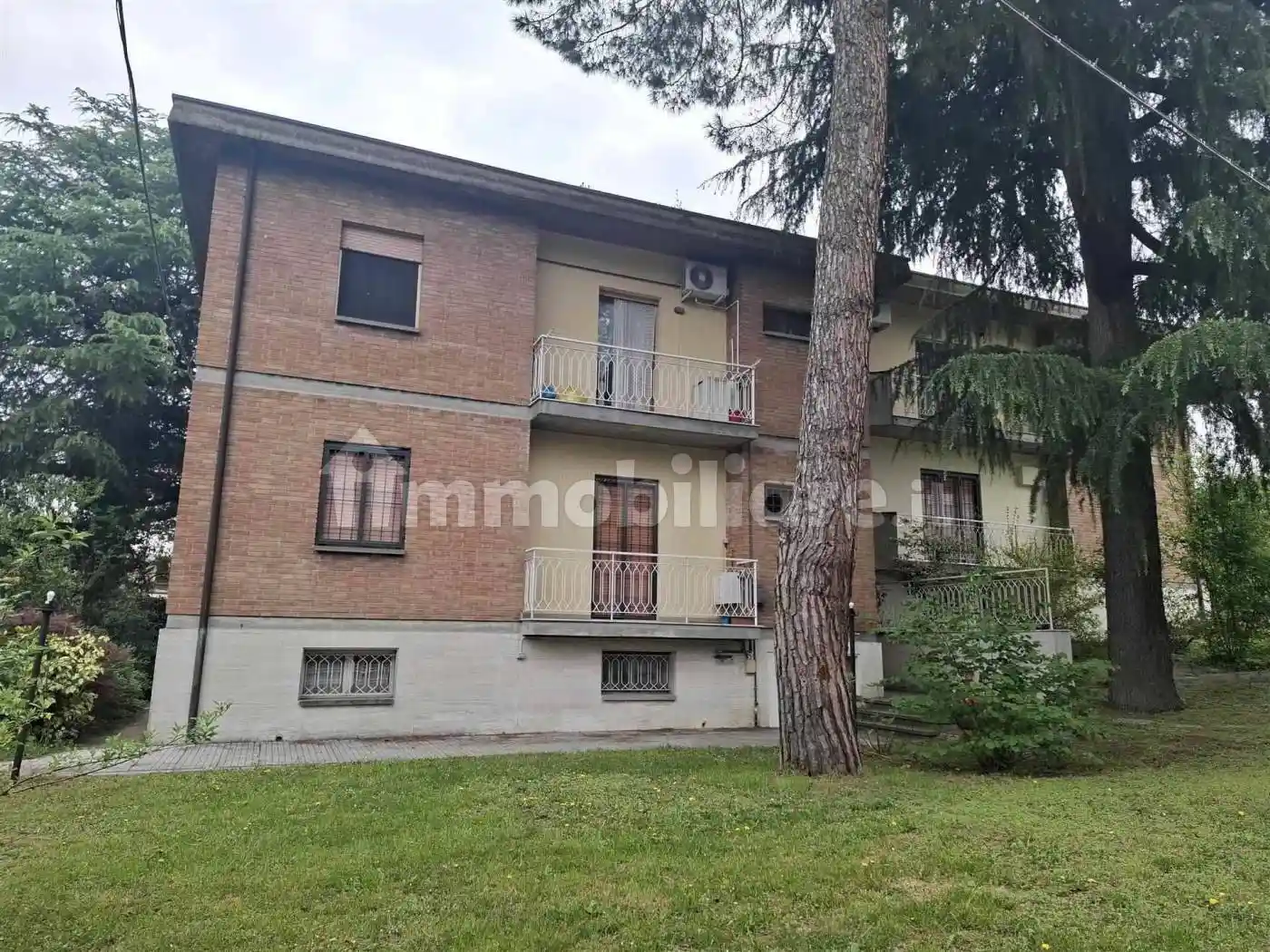 Appartamento in vendita a Zola Predosa