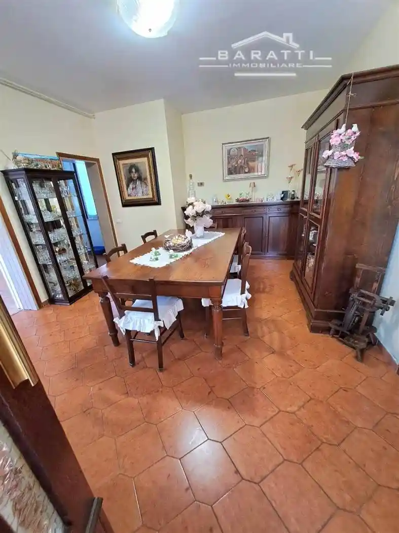 Villa in vendita a Poggio Rusco