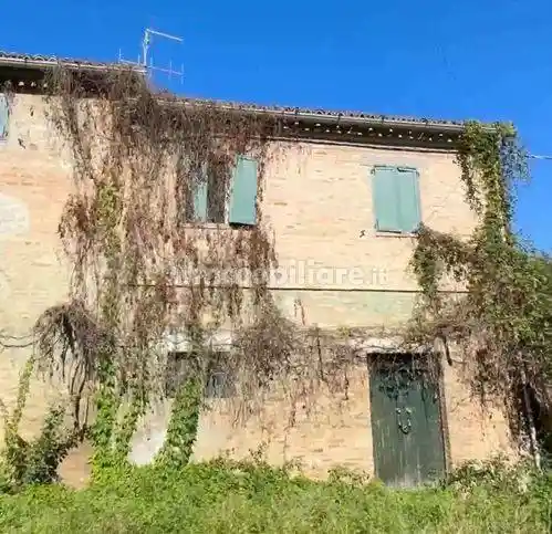 Rustico - Casale in vendita a Pesaro