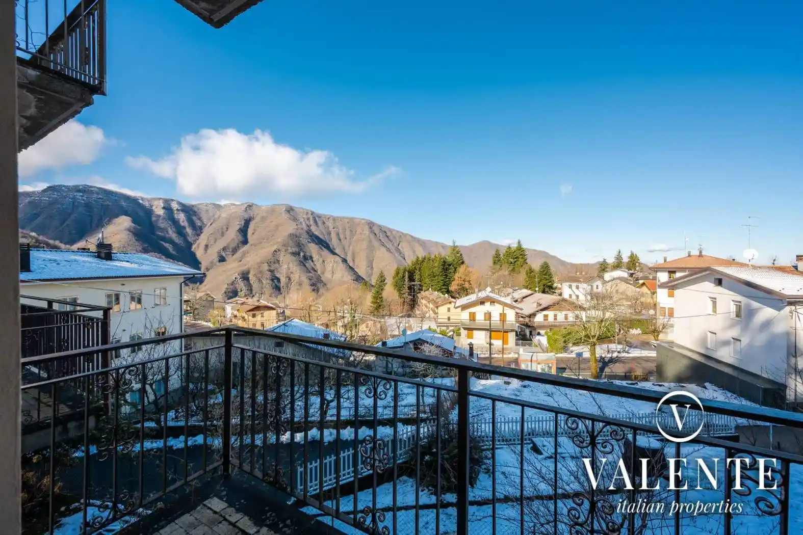 Appartamento in vendita a Lizzano in Belvedere