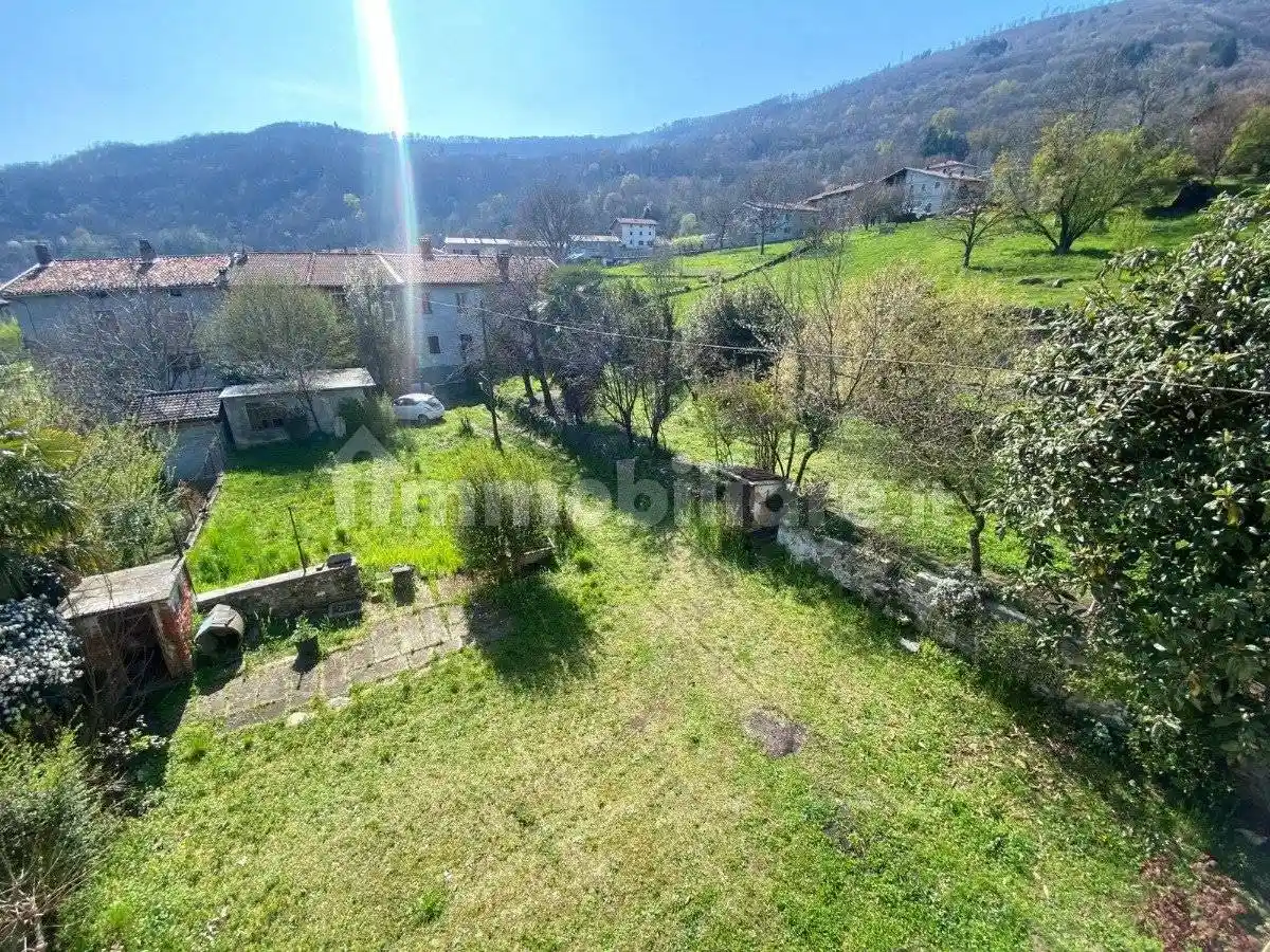 Casa indipendente in vendita a Lessolo