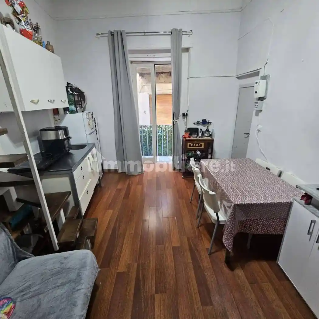 Appartamento in affitto a Napoli