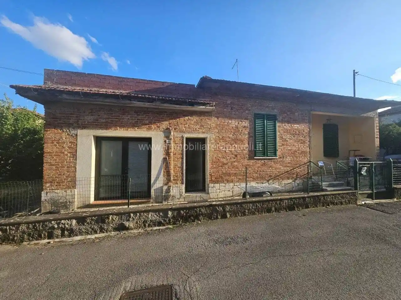 Casa indipendente in vendita a Torrita di Siena