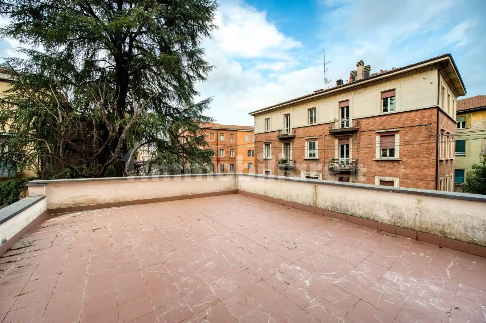 Appartamento in vendita a Bologna