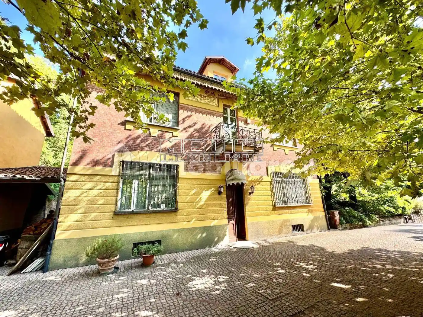 Villa in vendita a Asti