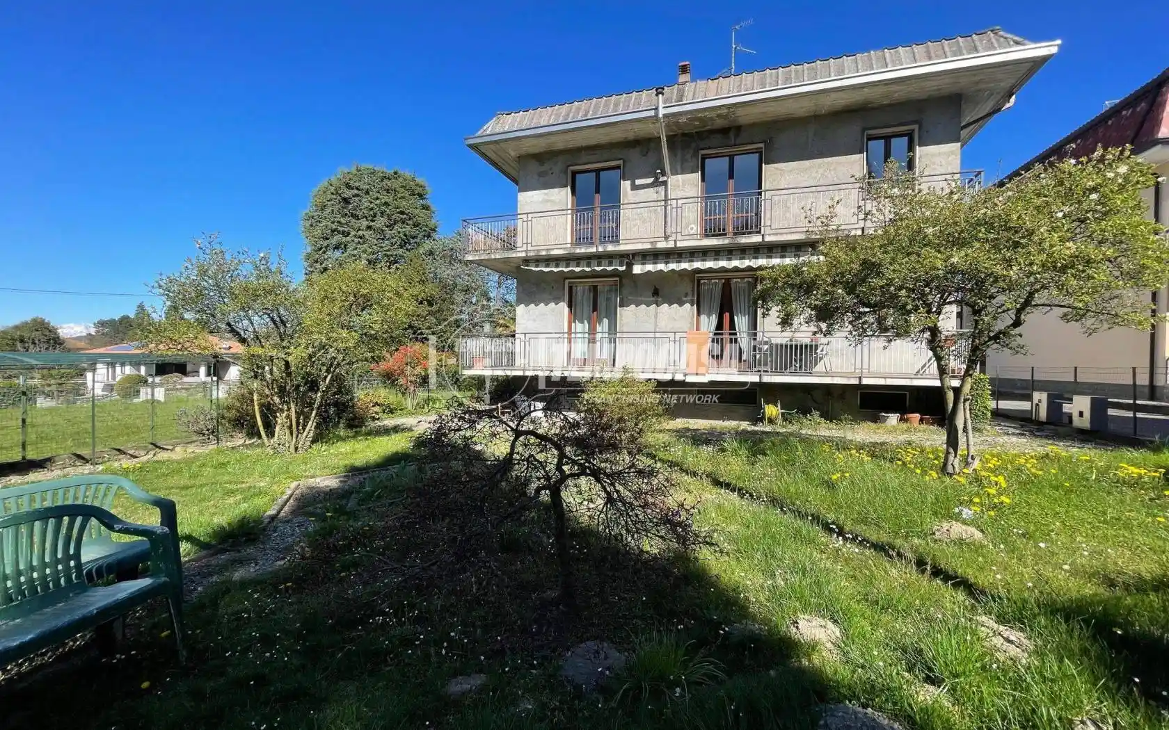 Appartamento in vendita a Albiolo