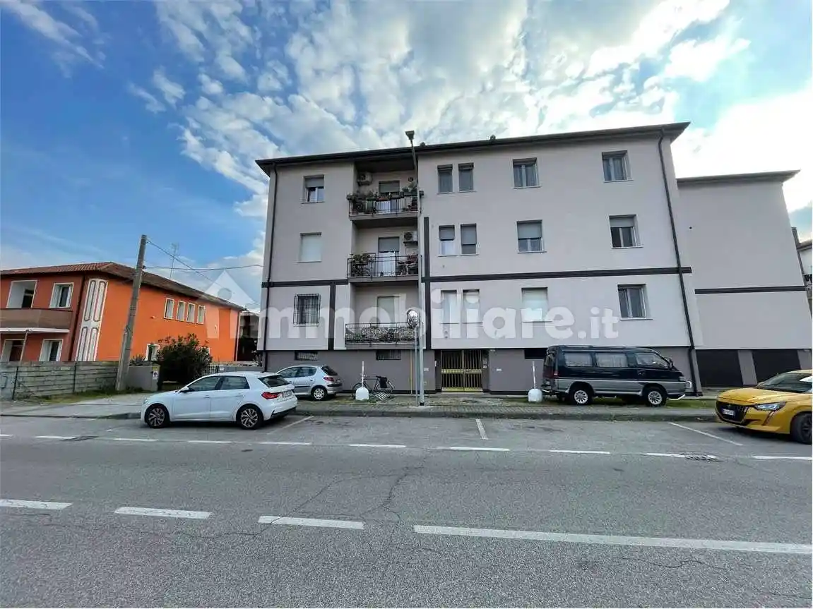 Appartamento in vendita a Ferrara