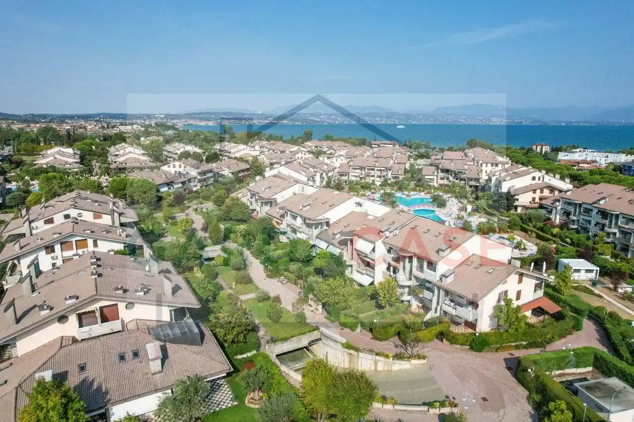 Appartamento in vendita a Desenzano del Garda