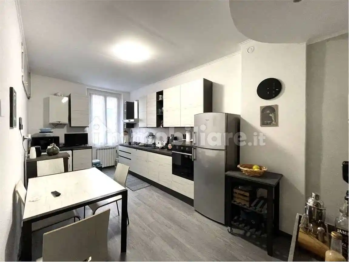 Appartamento in vendita a Genova