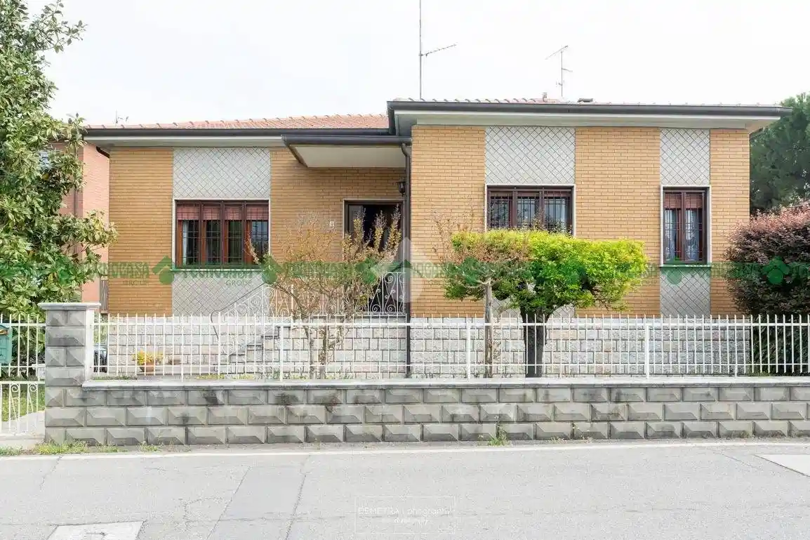 Villa in vendita a Valsamoggia