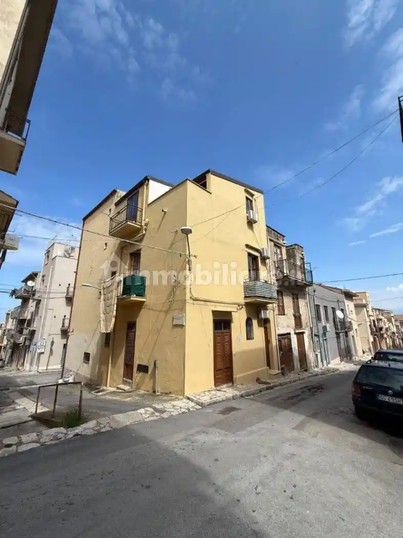 Casa indipendente in vendita a Castellammare del Golfo