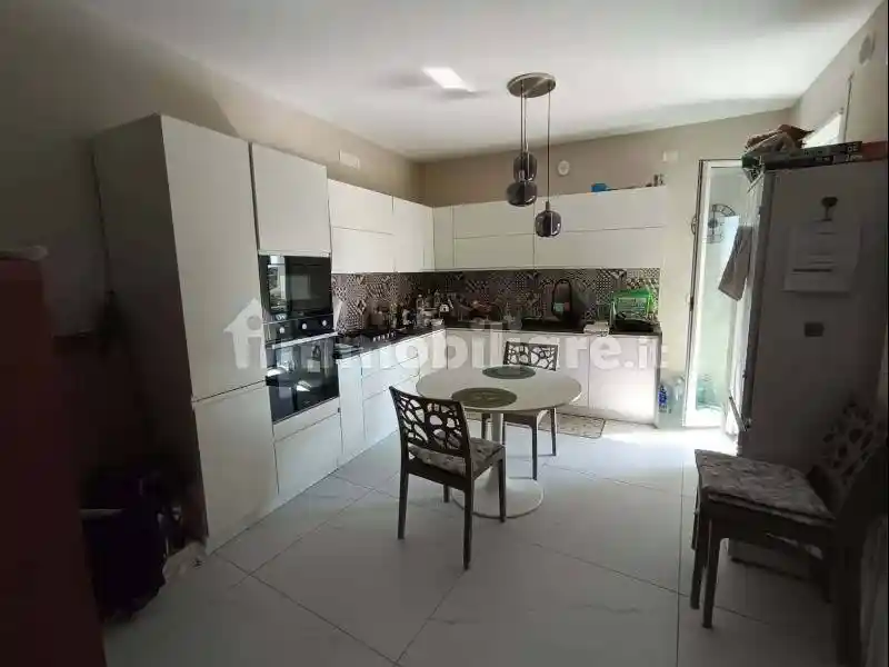 Appartamento in vendita a Modugno