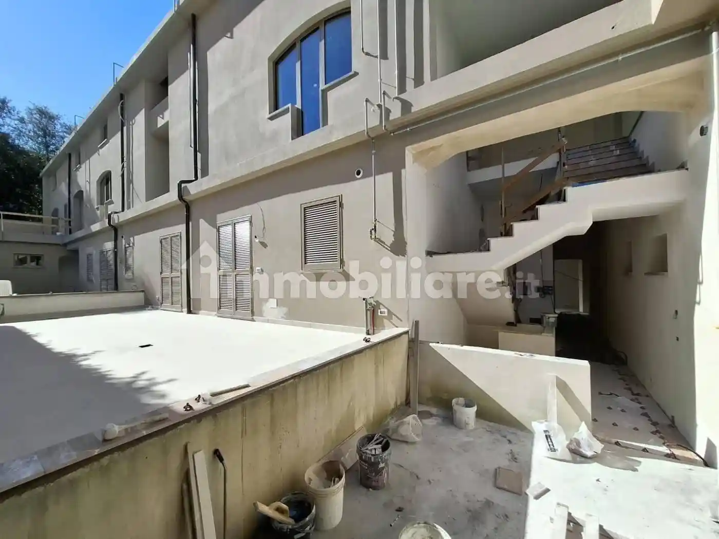 Appartamento in vendita a Carrara