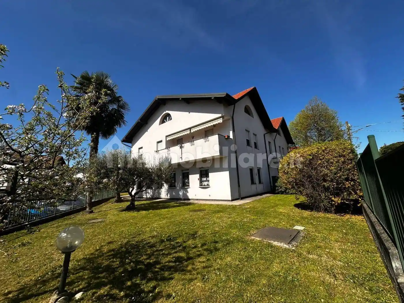 Appartamento in vendita a Cardano al Campo