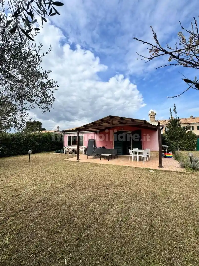 Villa in vendita a Porto Recanati