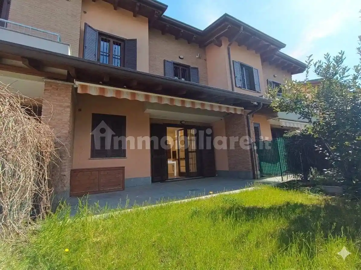 Villetta a schiera in vendita a Gerenzano