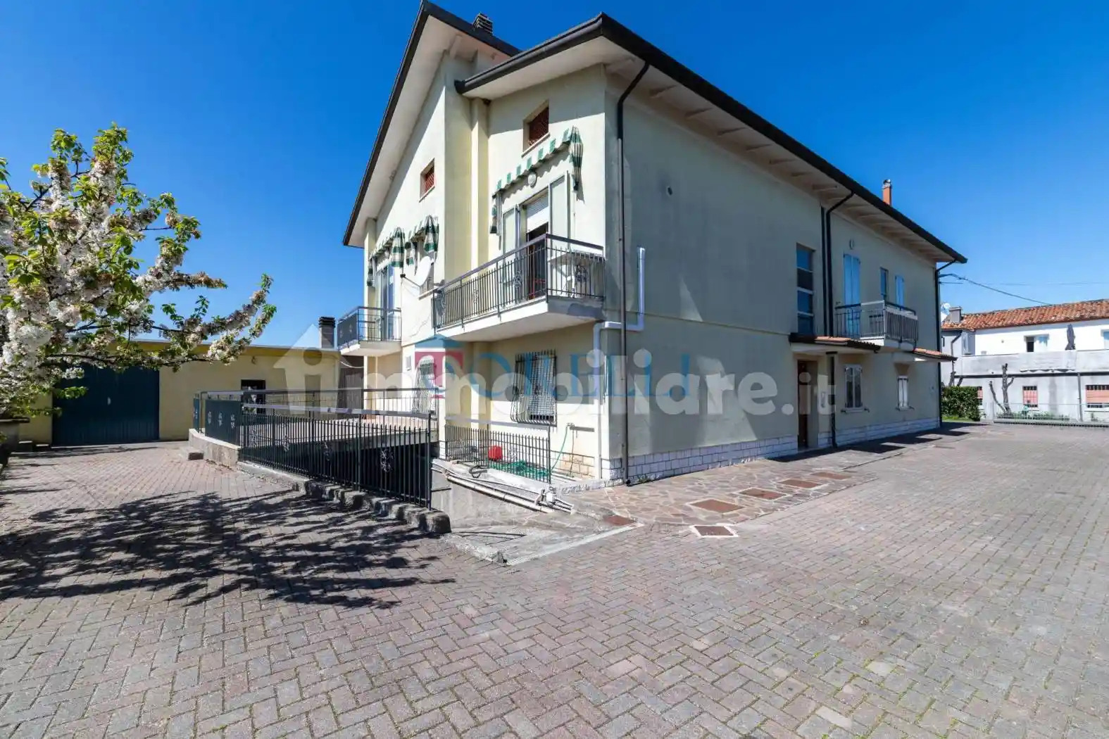 Villa in vendita a Rimini