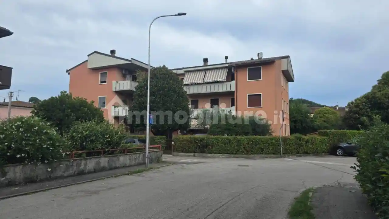 Appartamento in vendita a Montebello Vicentino