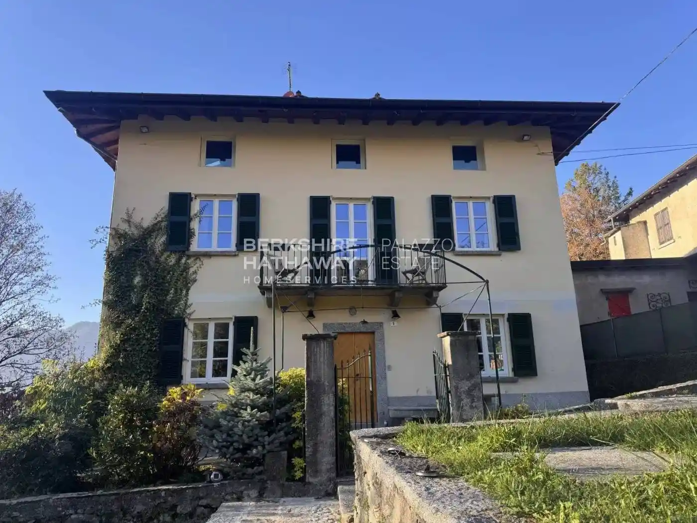 Villa in vendita a Nesso
