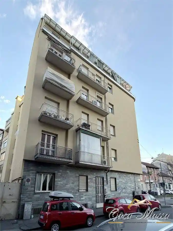 Appartamento in vendita a Torino