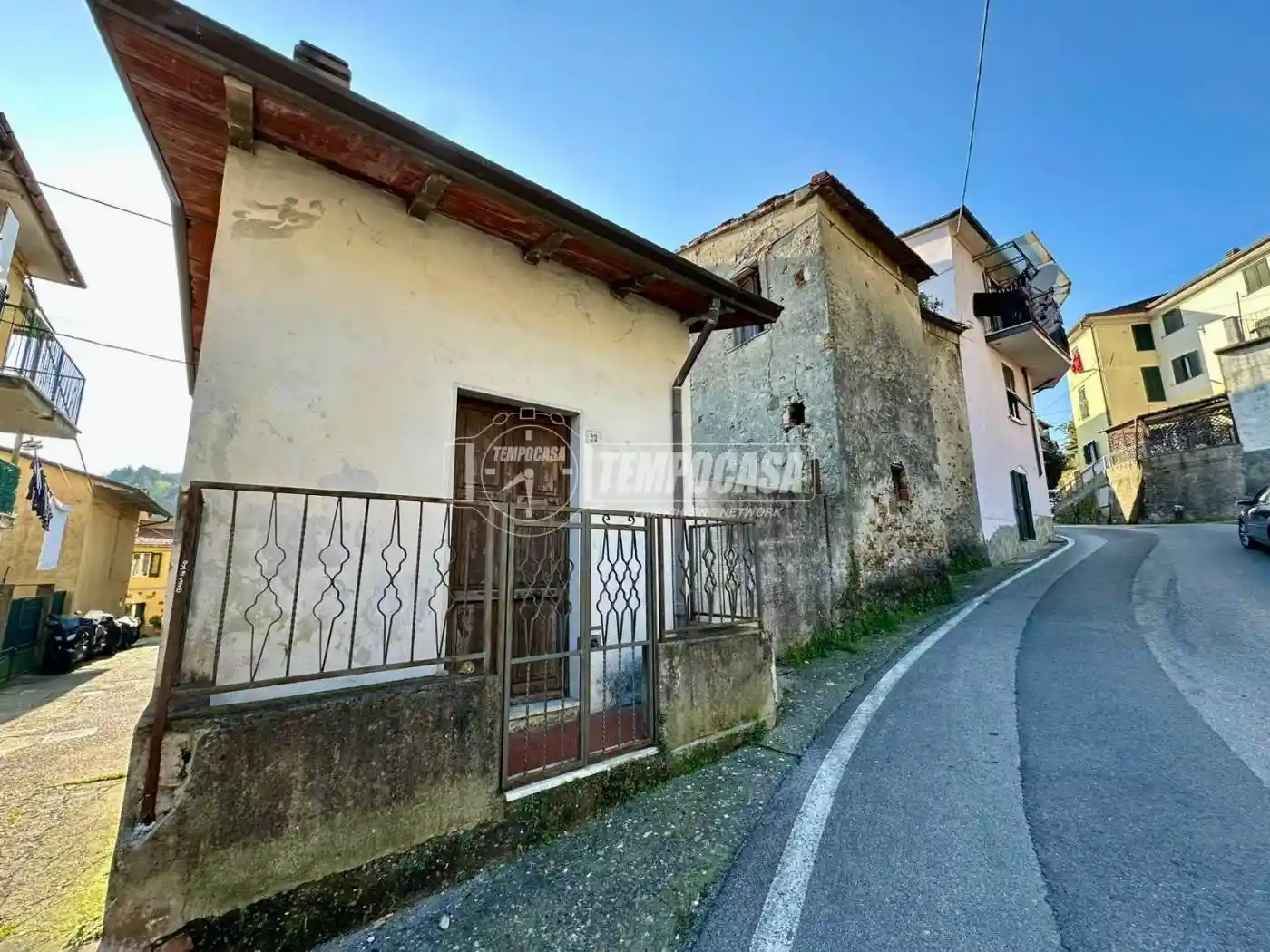 Casa indipendente in vendita a Massa