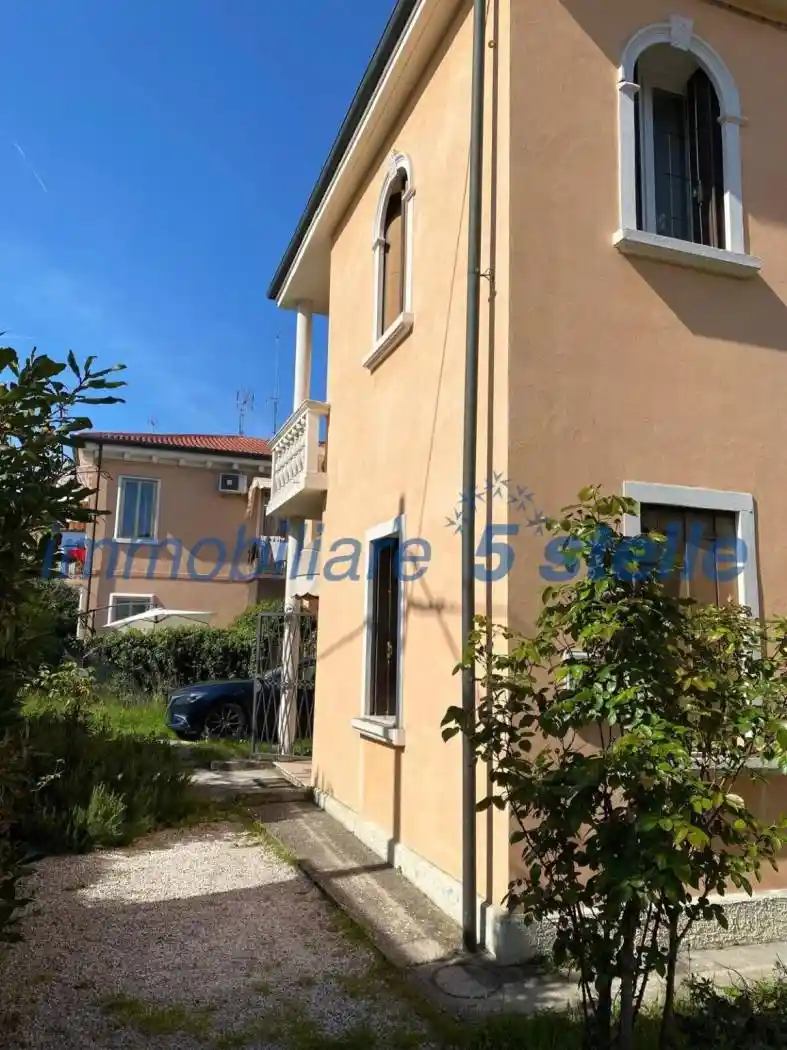 Villa in vendita a Vicenza