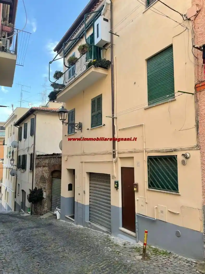 Appartamento in affitto a Velletri