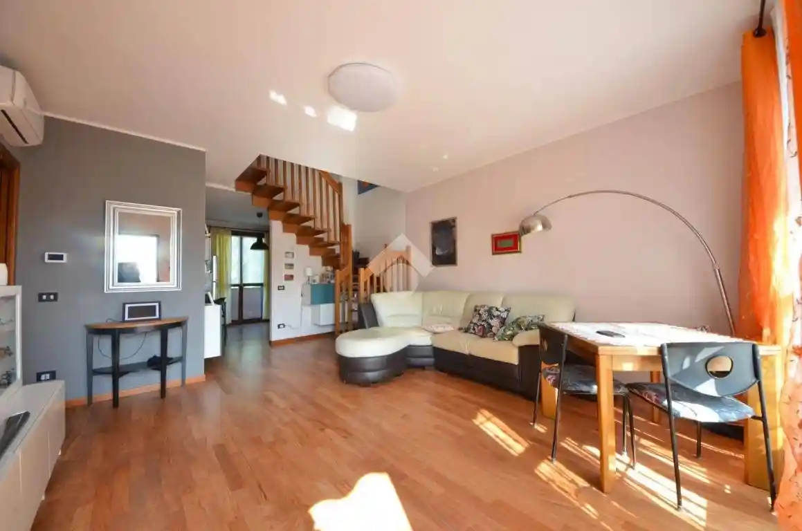 Appartamento in vendita a Masate