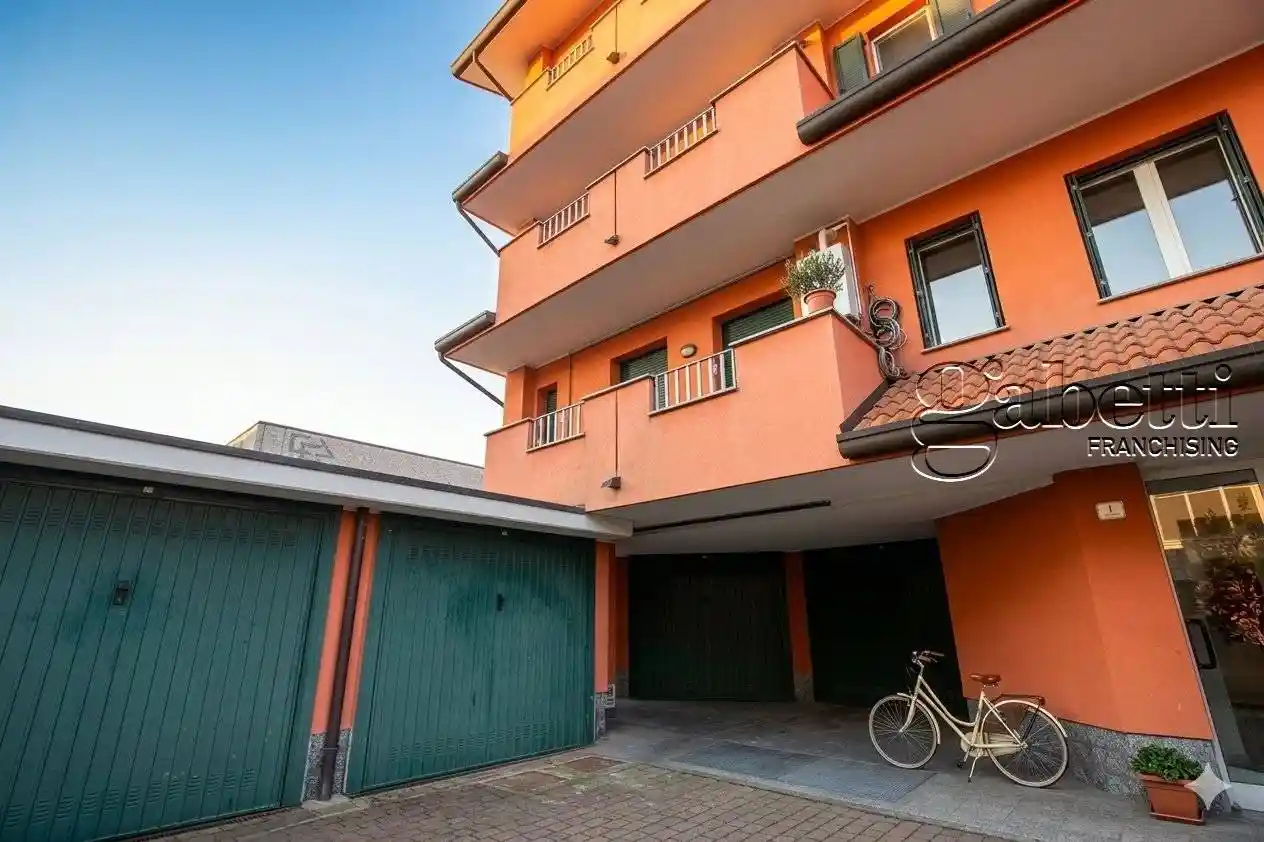 Appartamento in vendita a Pogliano Milanese