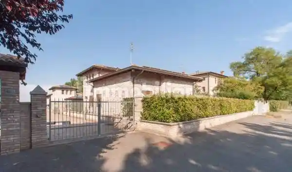 Villa in vendita a Anzola dell'Emilia
