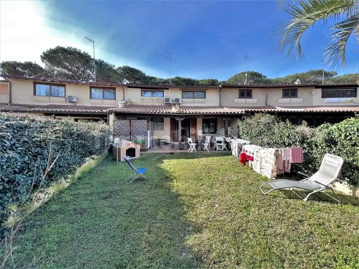 Villetta a schiera in vendita a Roma