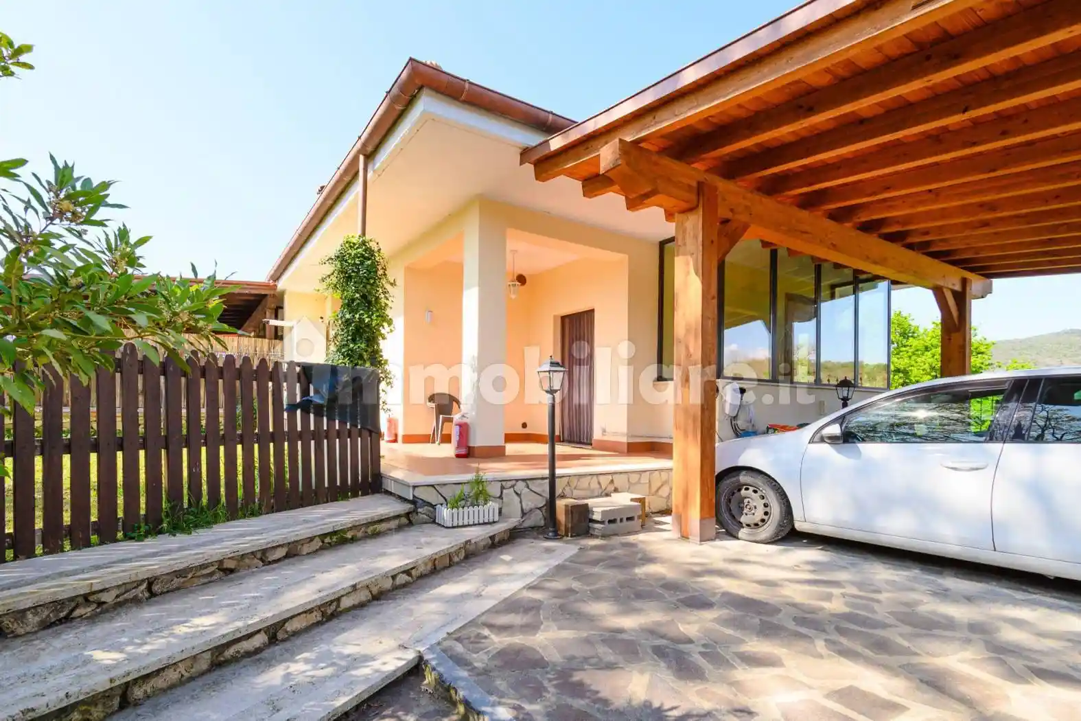 Villetta a schiera in vendita a Guidonia Montecelio