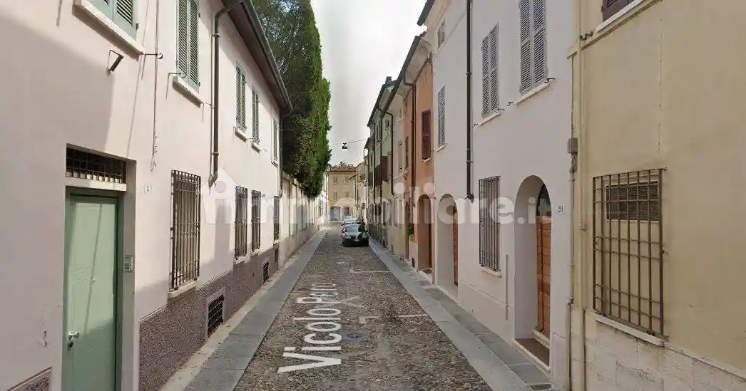 Casa indipendente in vendita a Mantova