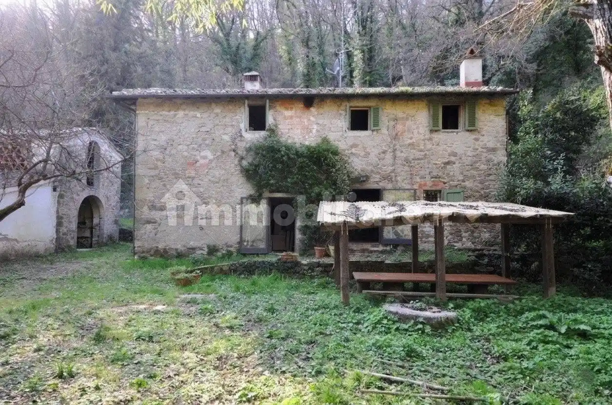 Rustico - Casale in vendita a Cavriglia