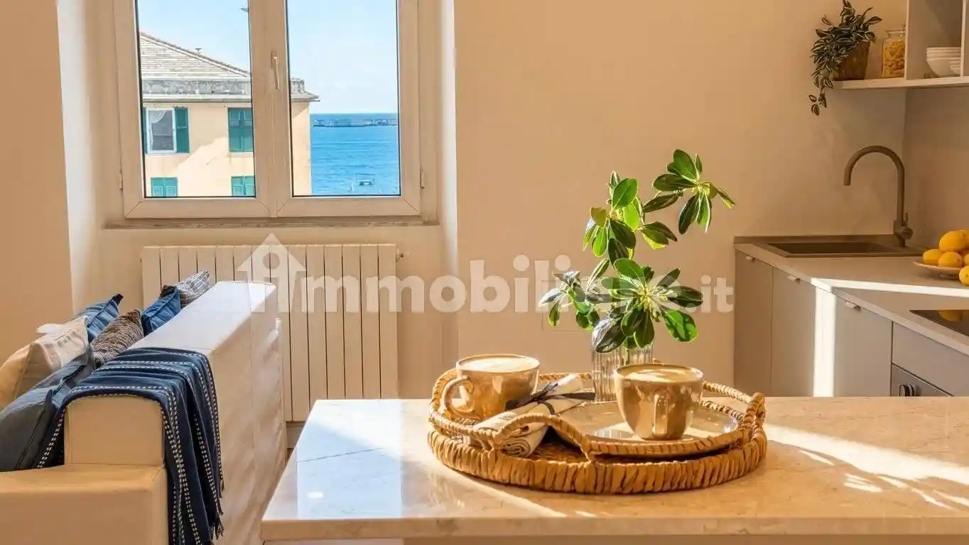 Appartamento in vendita a Genova
