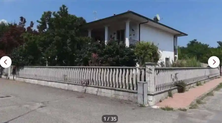 Villa in vendita a San Cipriano Po