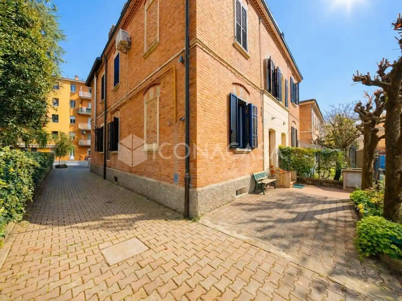 Appartamento in vendita a Bologna