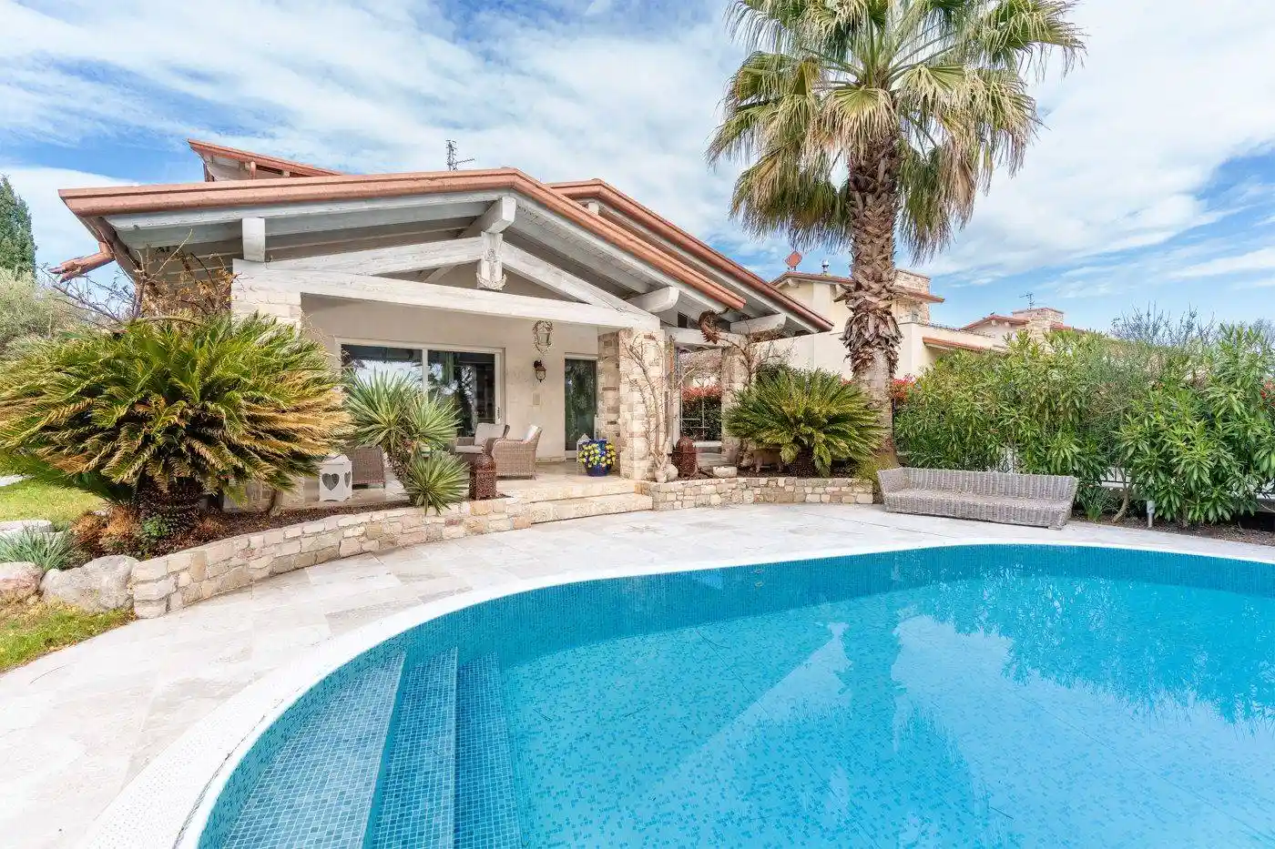 Villa in vendita a Sirmione