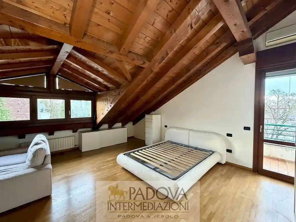 Appartamento in affitto a Padova